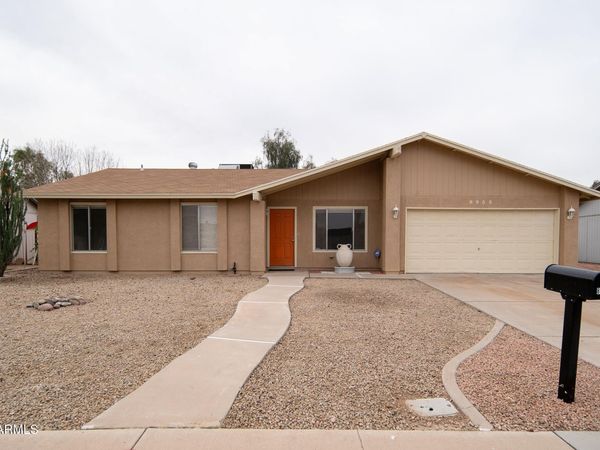 8955 W MEADOWBROOK Avenue, Phoenix, AZ 85037