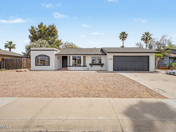 807 W BENTRUP Street, Chandler, AZ 85225