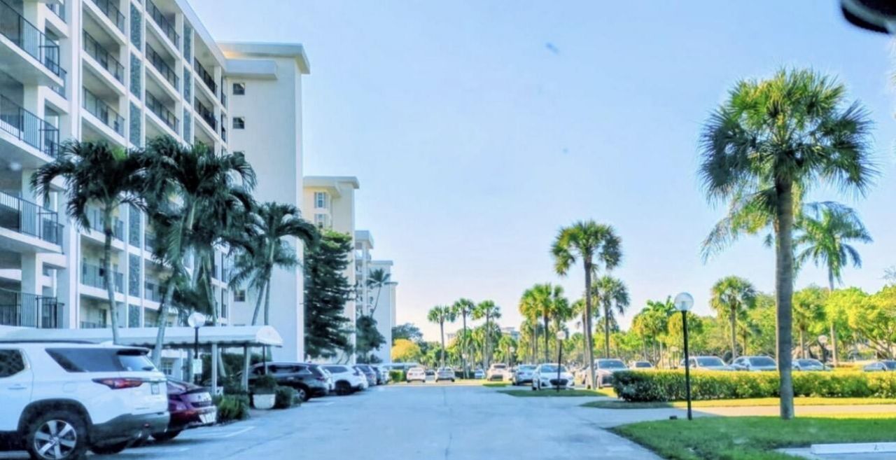 3100 N Palm Aire Drive, Unit 107, Pompano Beach, FL 33069 Photo