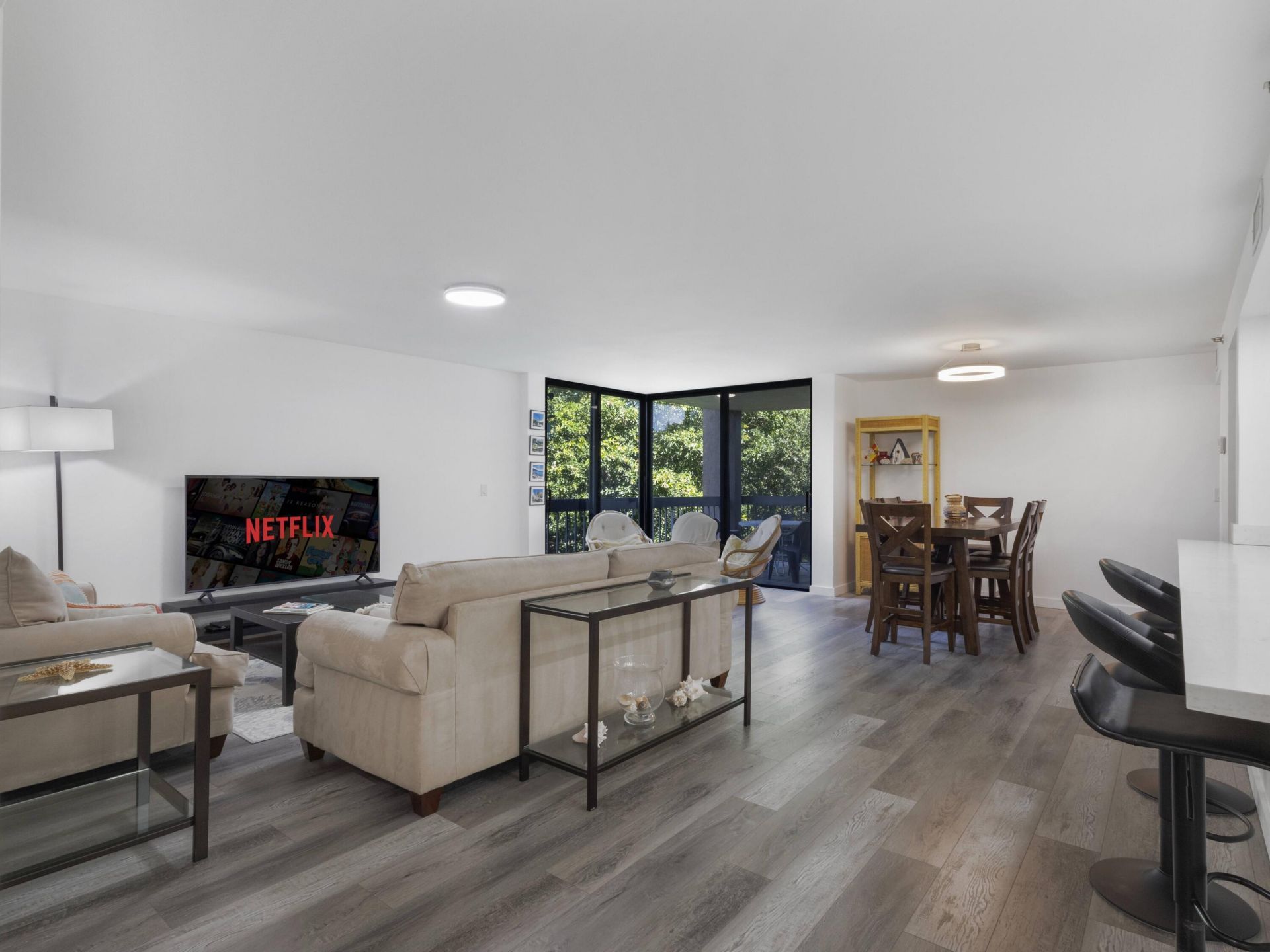 955 Egret Circle, Unit 402, Delray Beach, FL 33444 Photo