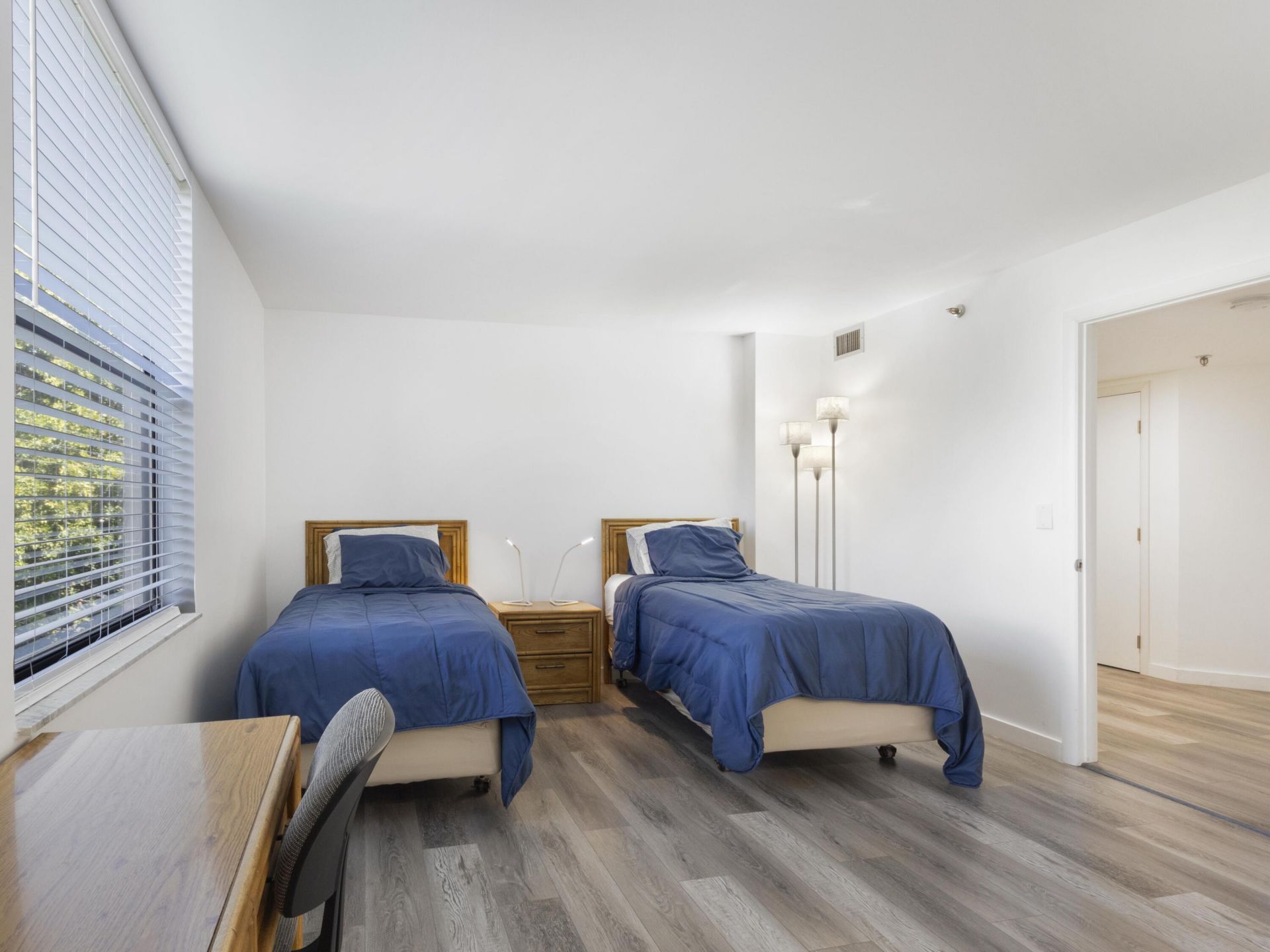 955 Egret Circle, Unit 402, Delray Beach, FL 33444 Photo