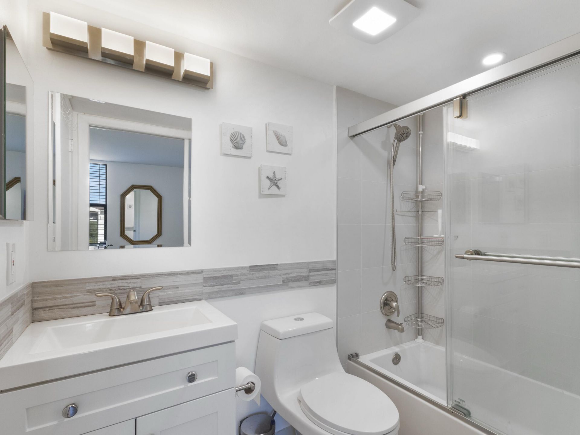 955 Egret Circle, Unit 402, Delray Beach, FL 33444 Photo