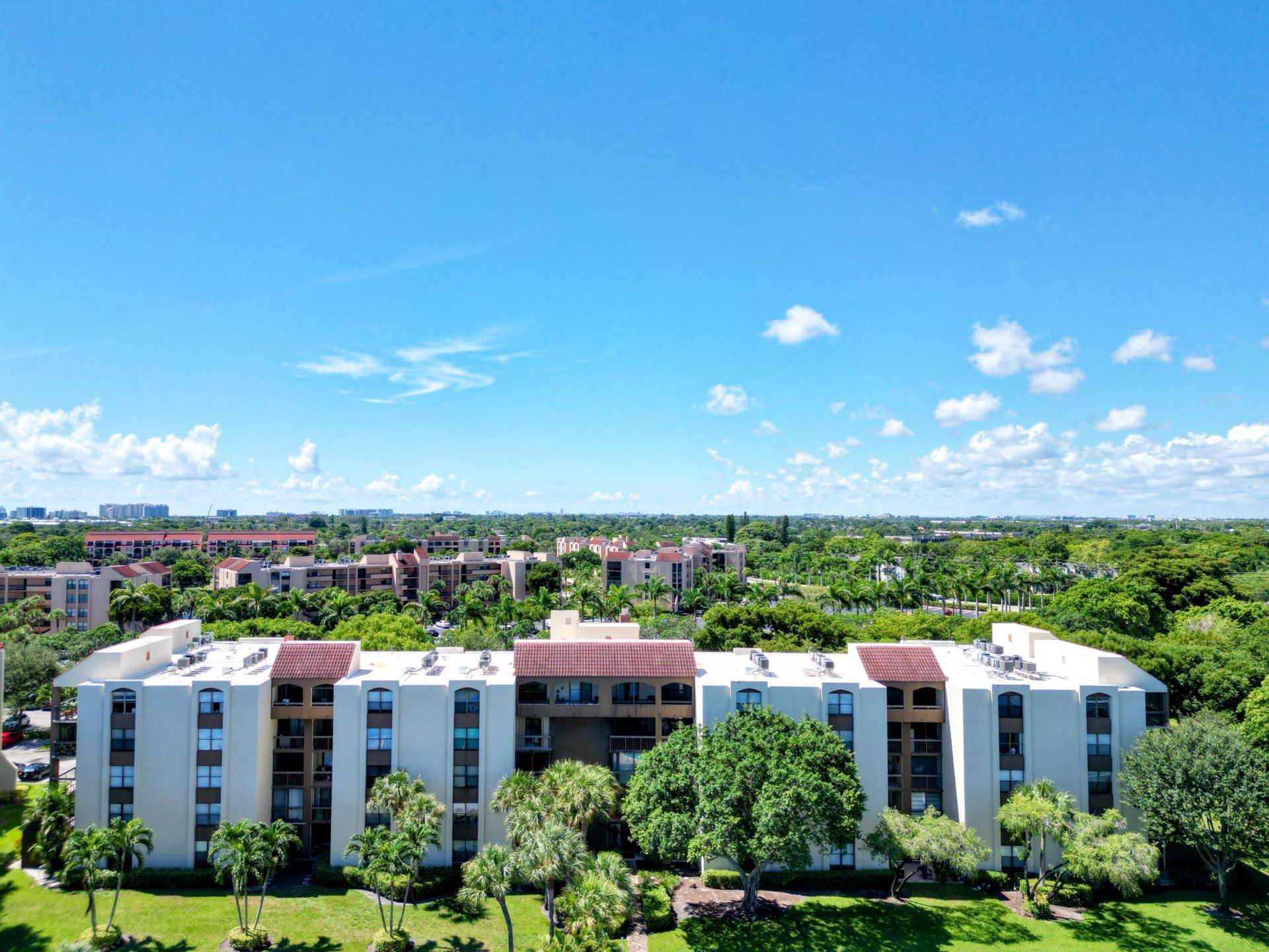 955 Egret Circle, Unit 402, Delray Beach, FL 33444 Photo