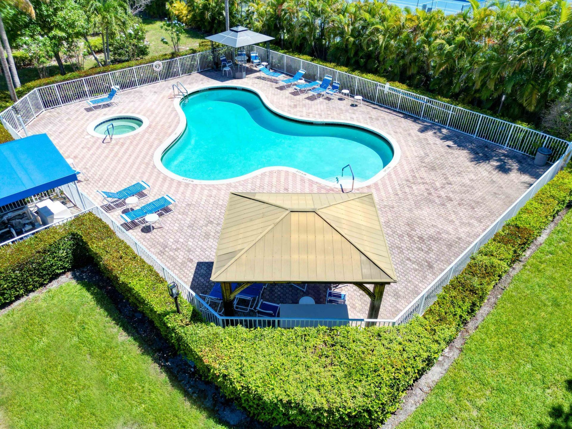 955 Egret Circle, Unit 402, Delray Beach, FL 33444 Photo