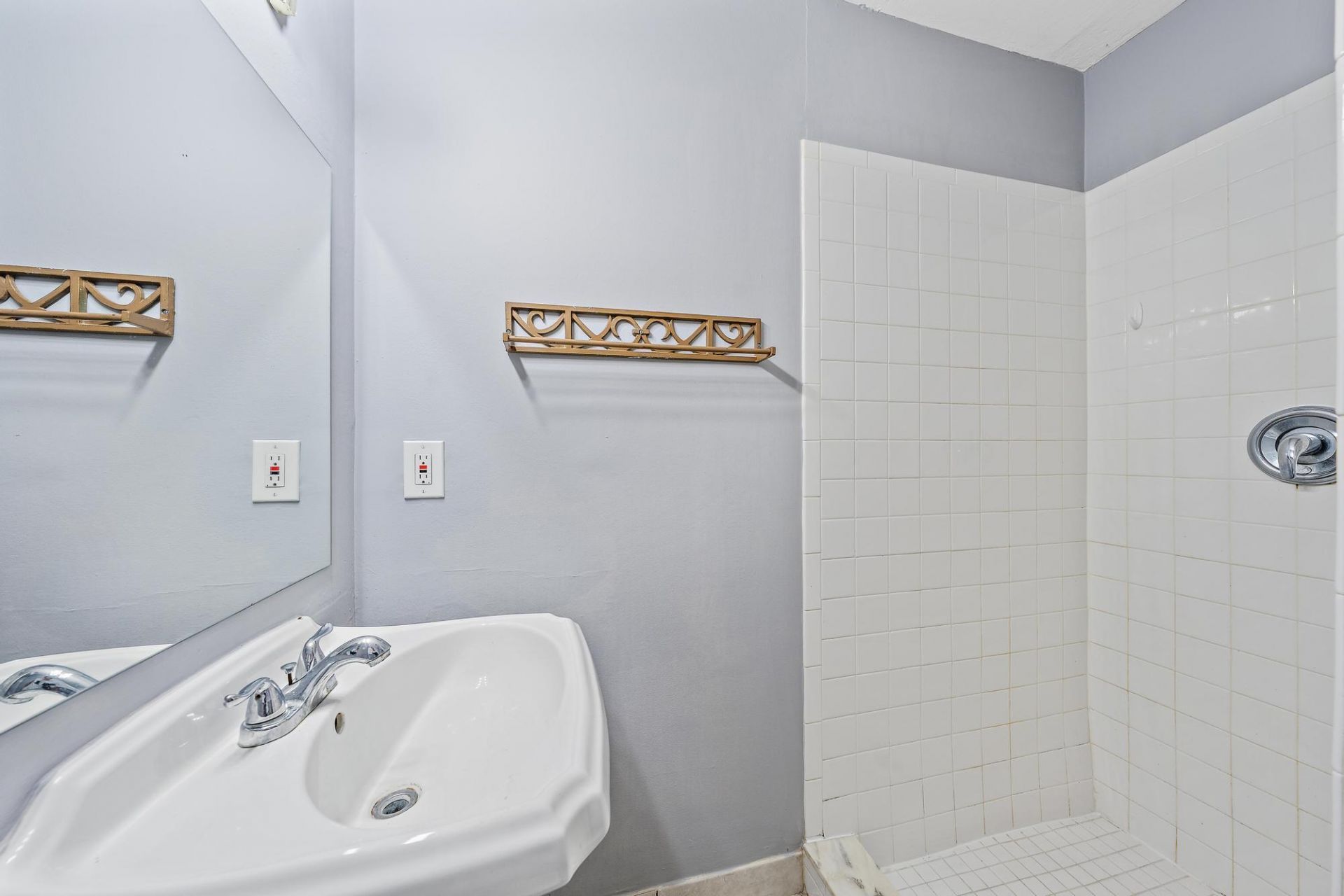 352 Prestwick Circle, Unit 1, Palm Beach Gardens, FL 33418 Photo
