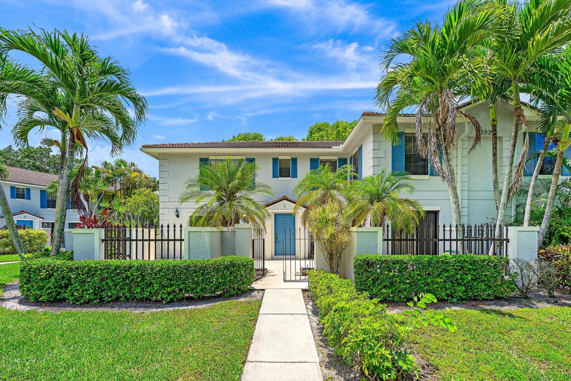 352 Prestwick Circle, Unit 1, Palm Beach Gardens, FL 33418 Photo