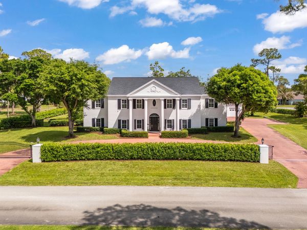 14990 Horseshoe Trace, Wellington, FL 33414