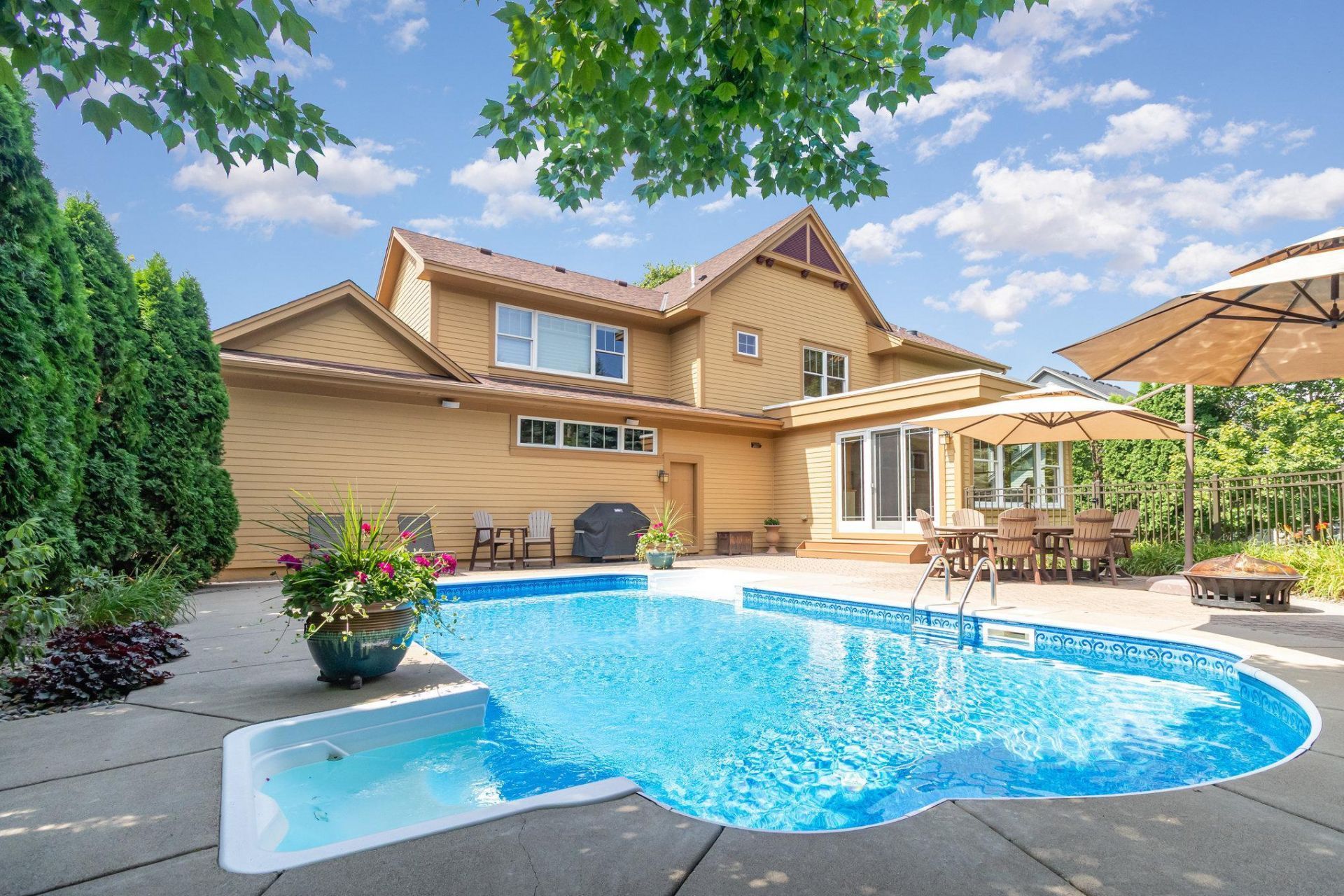 1520 Bridgewater Road  Golden Valley, MN 55422