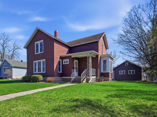 533 E Broadway Street , Owatonna, MN 55060