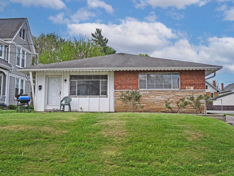 2011 Hudson Avenue, Cincinnati, OH 45212 Photo 2