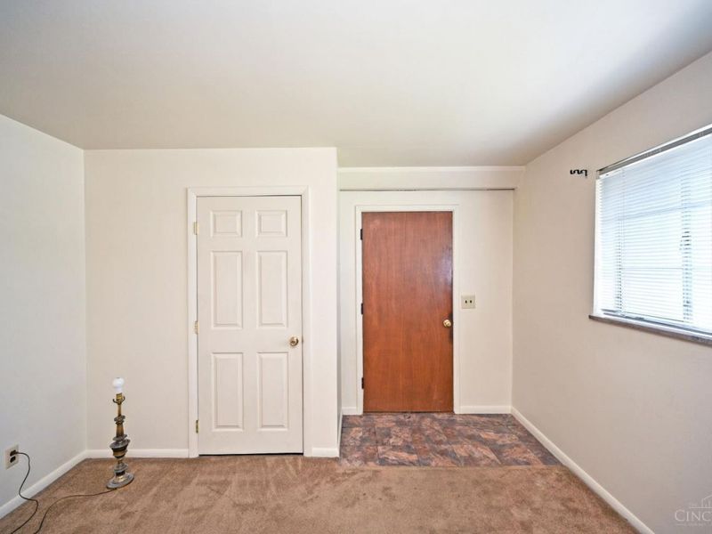 2011 Hudson Avenue, Cincinnati, OH 45212 Photo 4