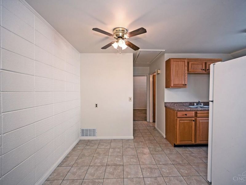 2011 Hudson Avenue, Cincinnati, OH 45212 Photo 8