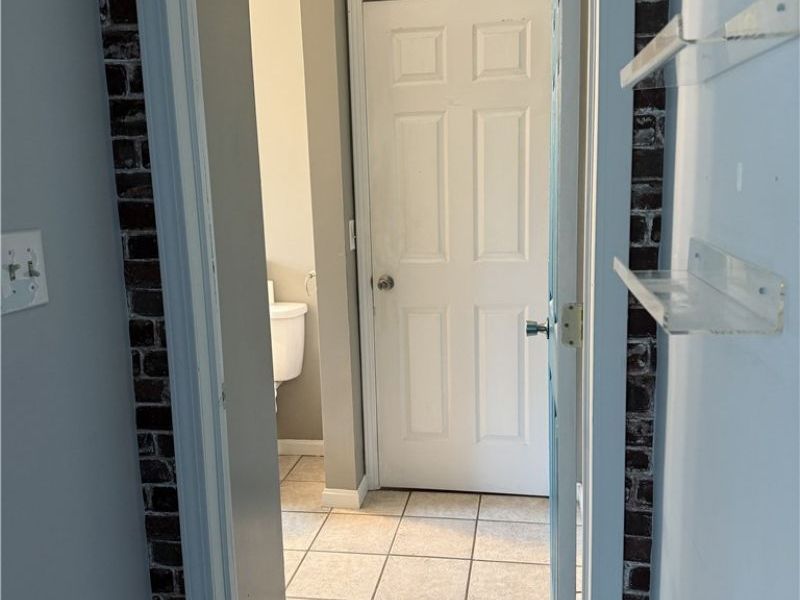 880 E Caston Road , Uniontown, OH 44685 Photo 12