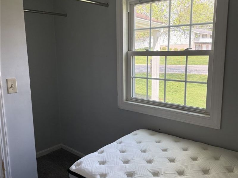 880 E Caston Road , Uniontown, OH 44685 Photo 15