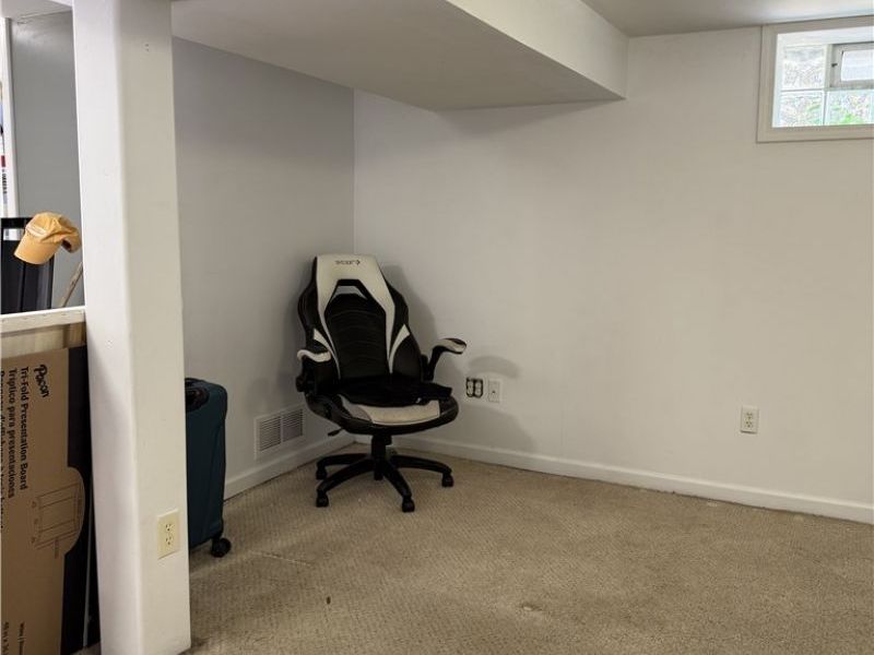 880 E Caston Road , Uniontown, OH 44685 Photo 22