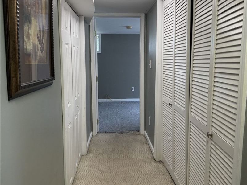 880 E Caston Road , Uniontown, OH 44685 Photo 23