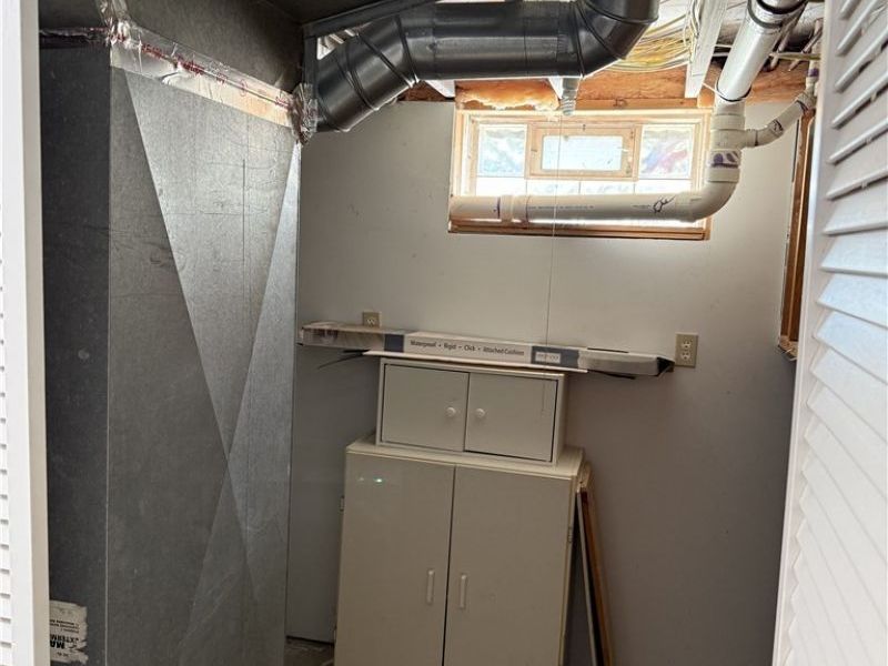 880 E Caston Road , Uniontown, OH 44685 Photo 25