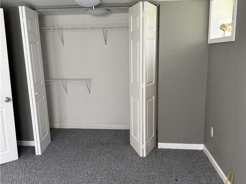 880 E Caston Road , Uniontown, OH 44685 Photo 29