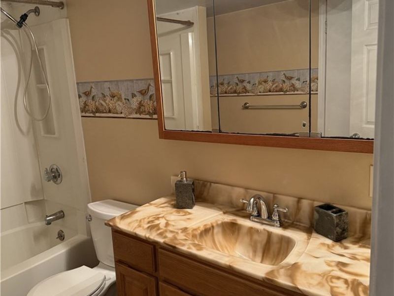 880 E Caston Road , Uniontown, OH 44685 Photo 31