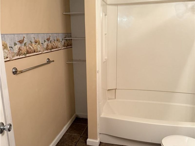 880 E Caston Road , Uniontown, OH 44685 Photo 32