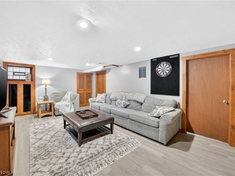 2224 Bunts Road, Lakewood, OH 44107 Photo 19