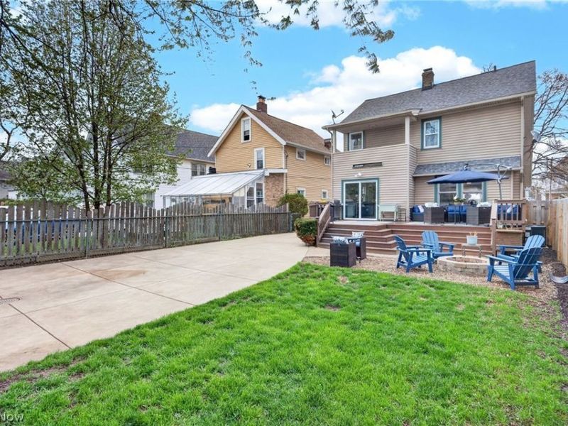 2224 Bunts Road, Lakewood, OH 44107 Photo 31