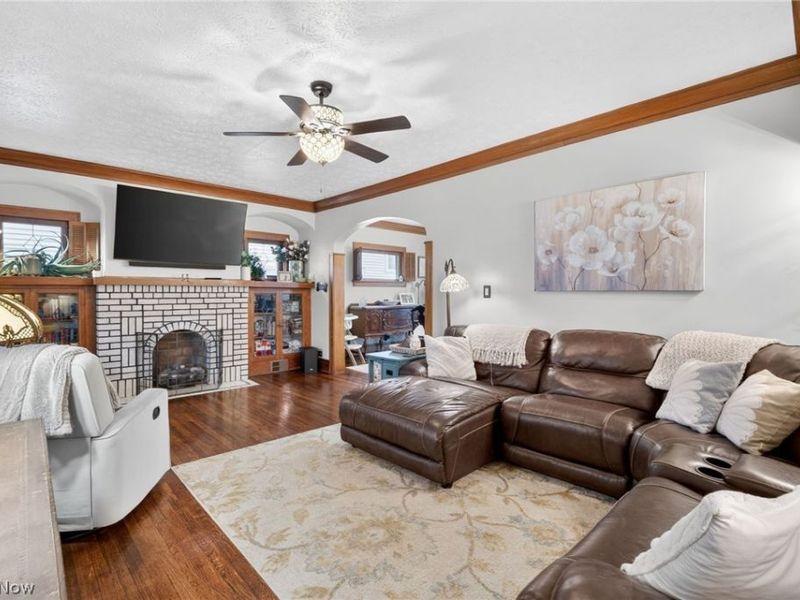 2224 Bunts Road, Lakewood, OH 44107 Photo 4