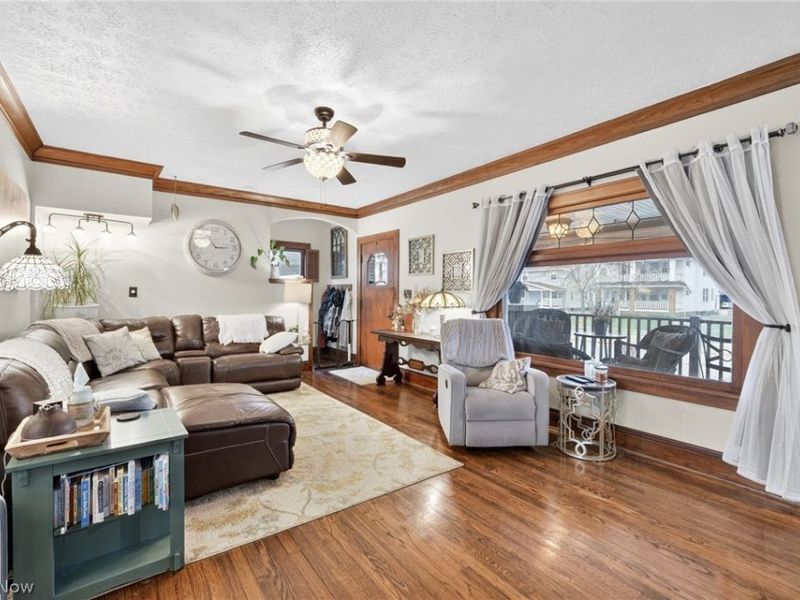 2224 Bunts Road, Lakewood, OH 44107 Photo 5