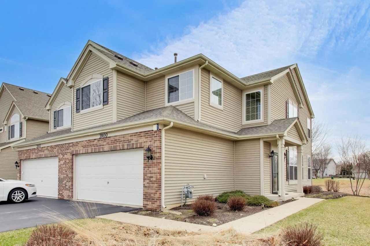 3900 Pratt Street , Unit 4, Plano, IL 60545 Main Photo