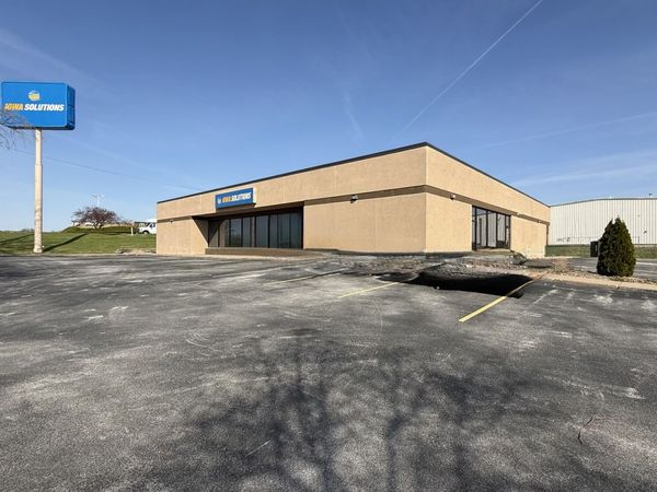 110 E 50th Street , Davenport, IA 52806