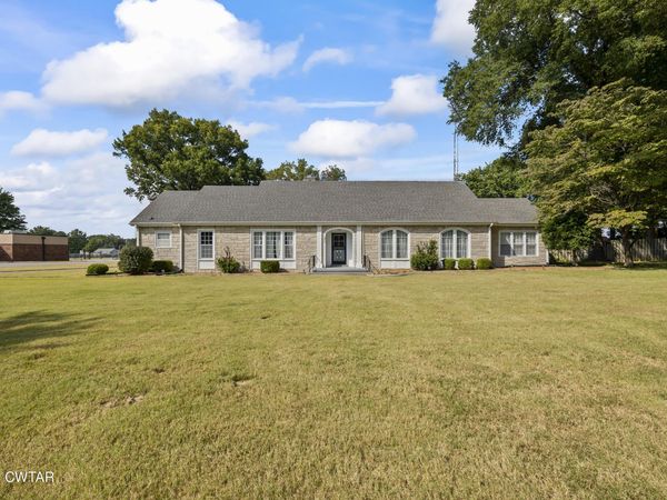 375 E Park Street , Alamo, TN 38001