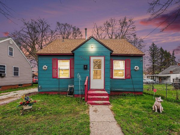 1974 Kinsey Street, Muskegon, MI 49441