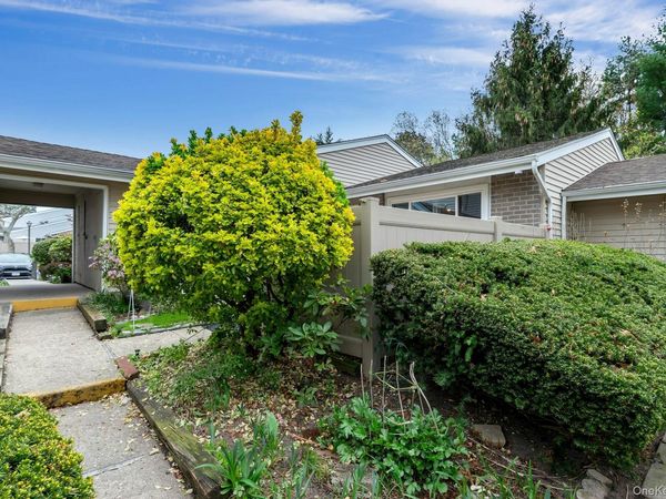 210 Springmeadow Drive, Unit J, Holbrook, NY 11741