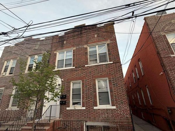 18 Brighton 4th Terrace, Brooklyn, NY 11235