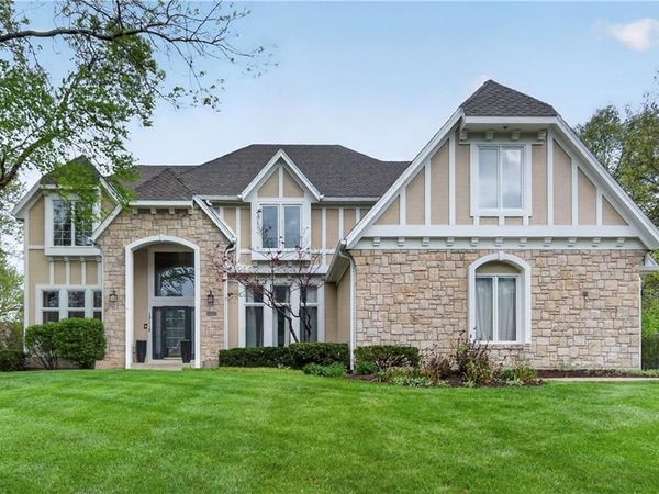 13118 Lamar Avenue, Overland Park, KS 66209