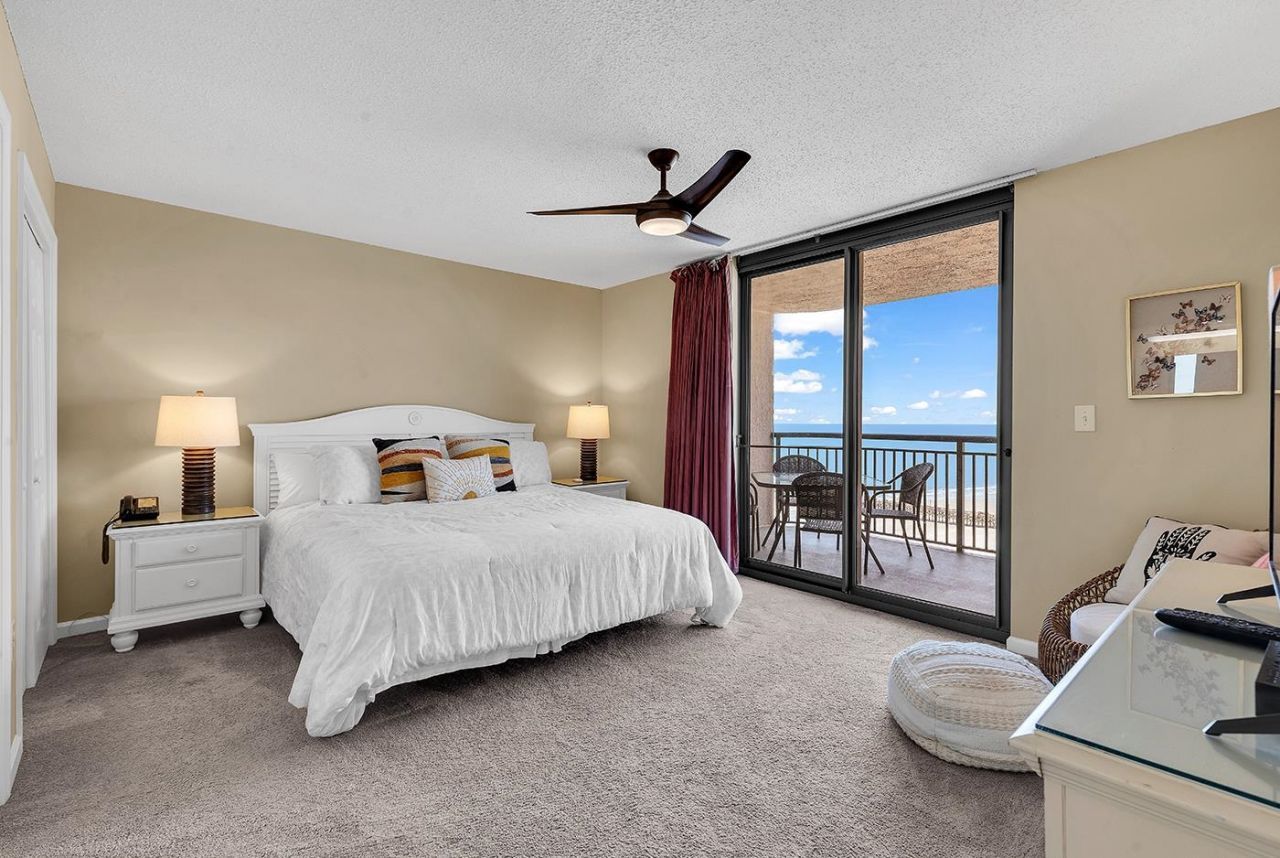 8560 Queensway Blvd.  Photo 12