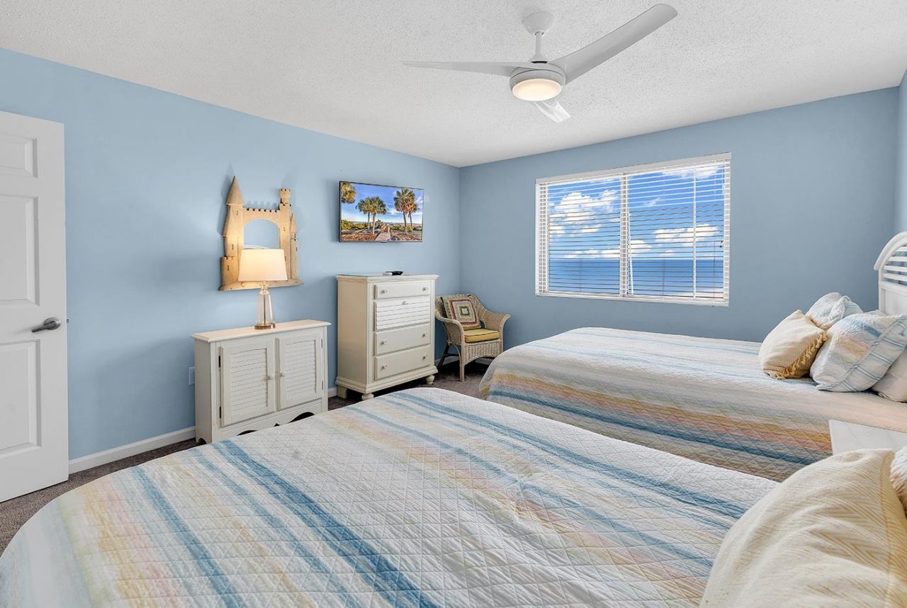 8560 Queensway Blvd.  Photo 24