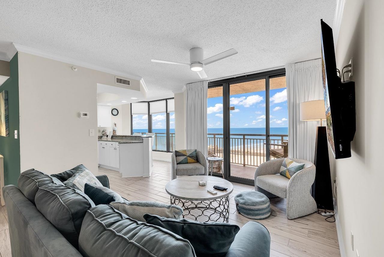 8560 Queensway Blvd.  Photo 26