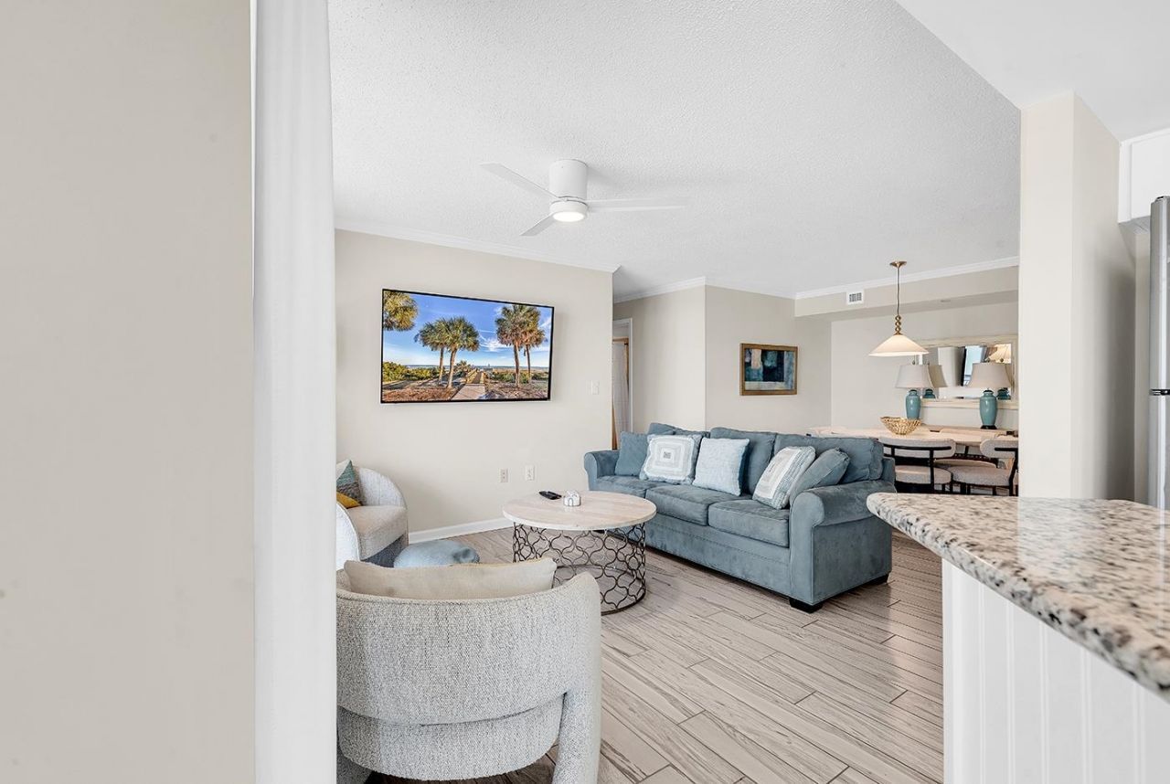 8560 Queensway Blvd.  Photo 31