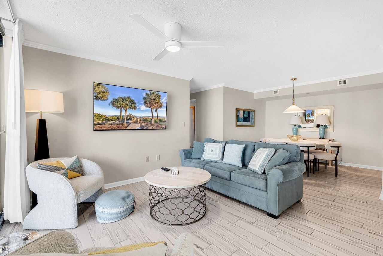 8560 Queensway Blvd.  Photo 32