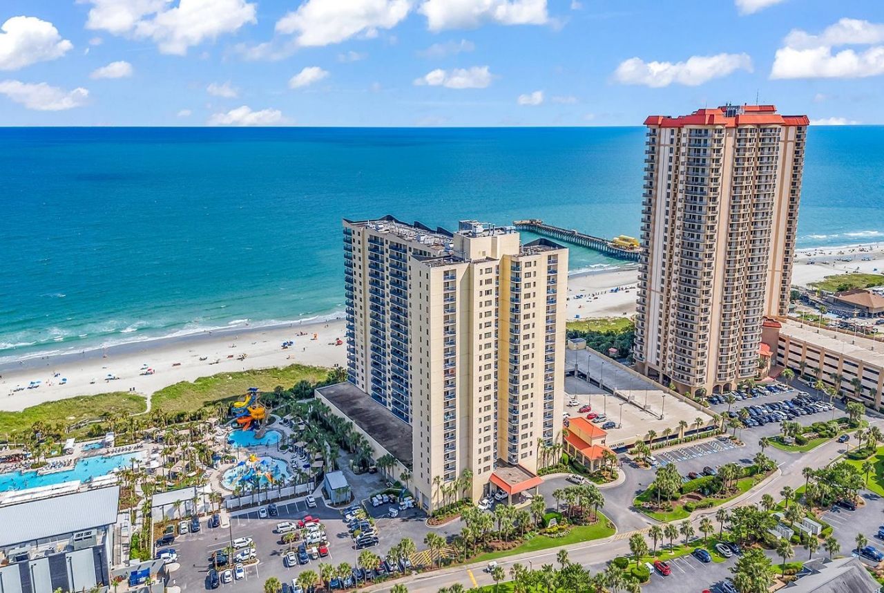 8560 Queensway Blvd.  Photo 38