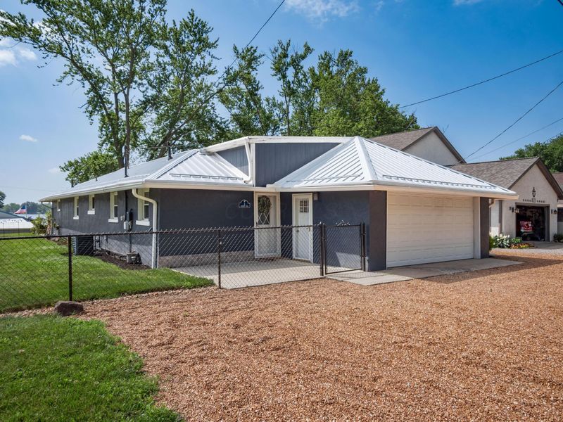 3 Lakeview Drive , Thornville, OH 43076 Photo 1