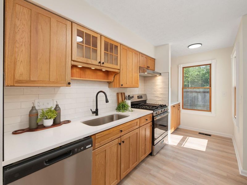 4944 Buck Thorn Lane , Columbus, OH 43220 Photo 19