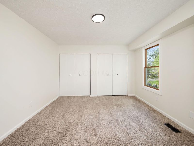 4944 Buck Thorn Lane , Columbus, OH 43220 Photo 22