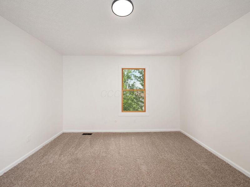 4944 Buck Thorn Lane , Columbus, OH 43220 Photo 25