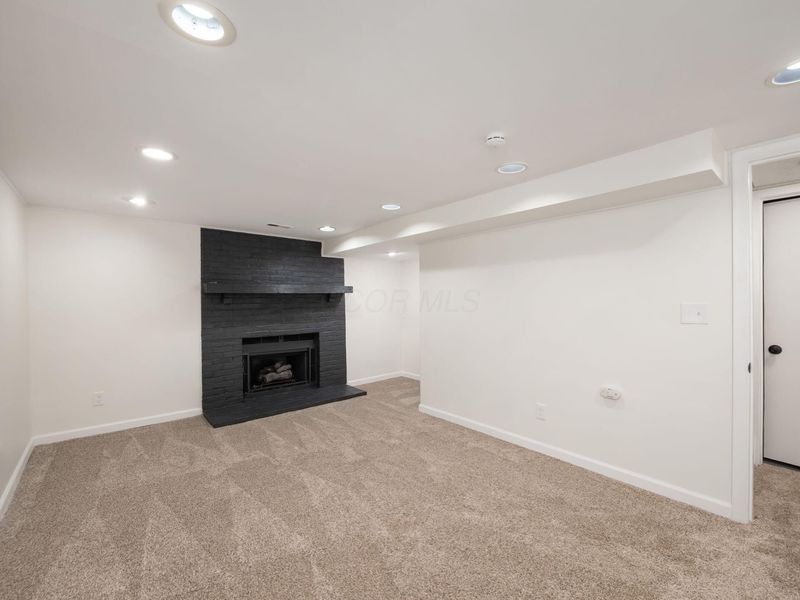 4944 Buck Thorn Lane , Columbus, OH 43220 Photo 29