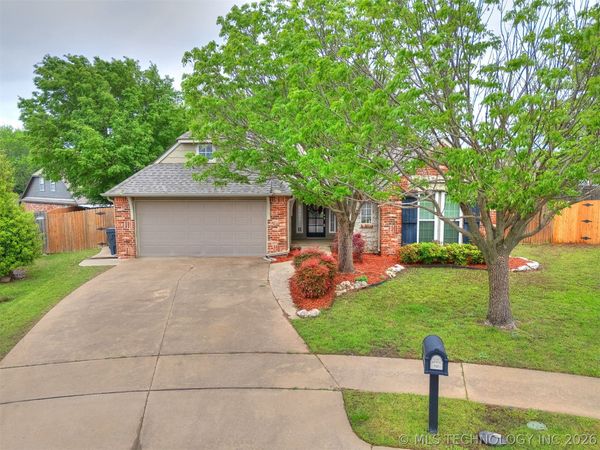 1001 W 120th Court , Jenks, OK 74037