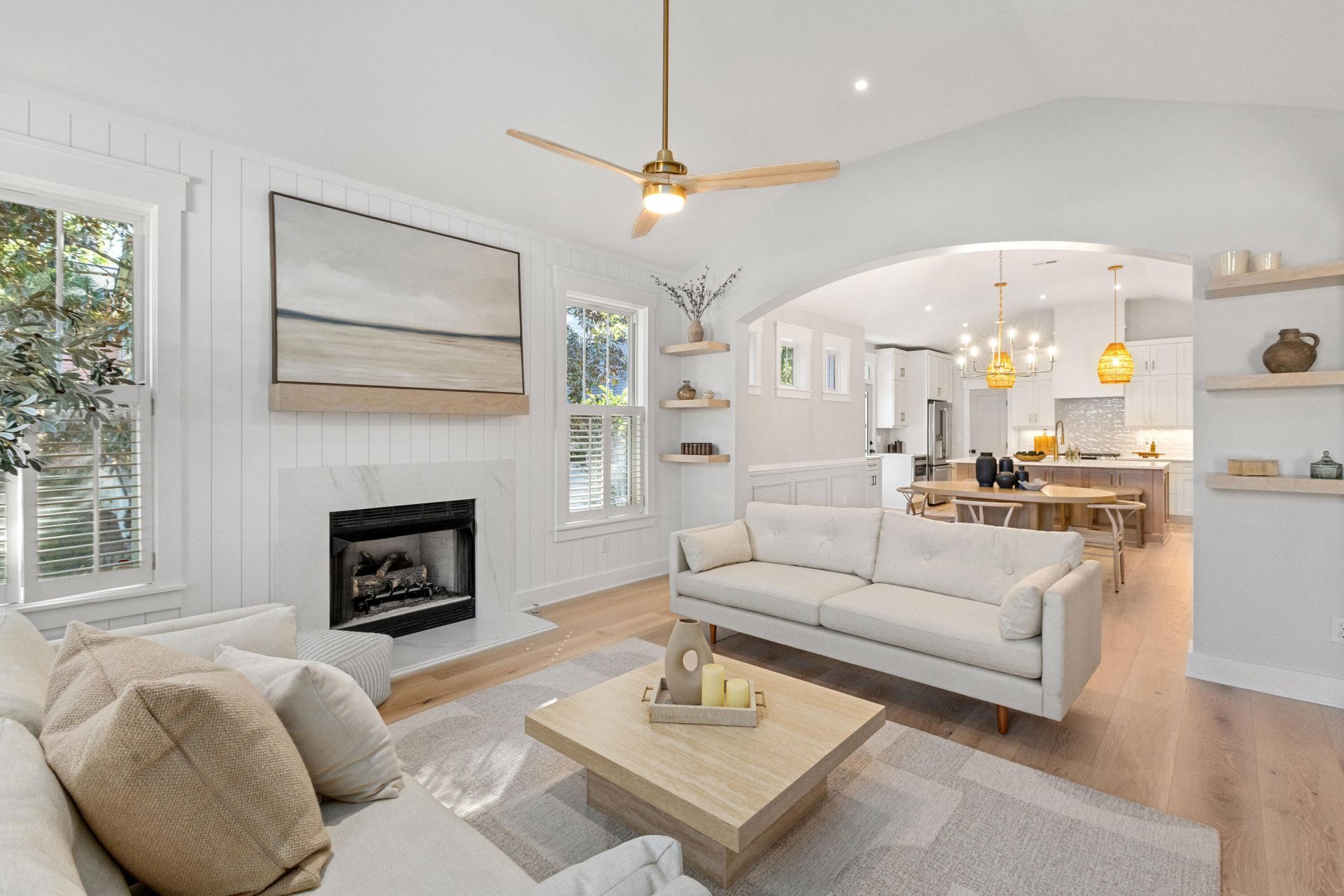 1063 Barfield Street Photo 11