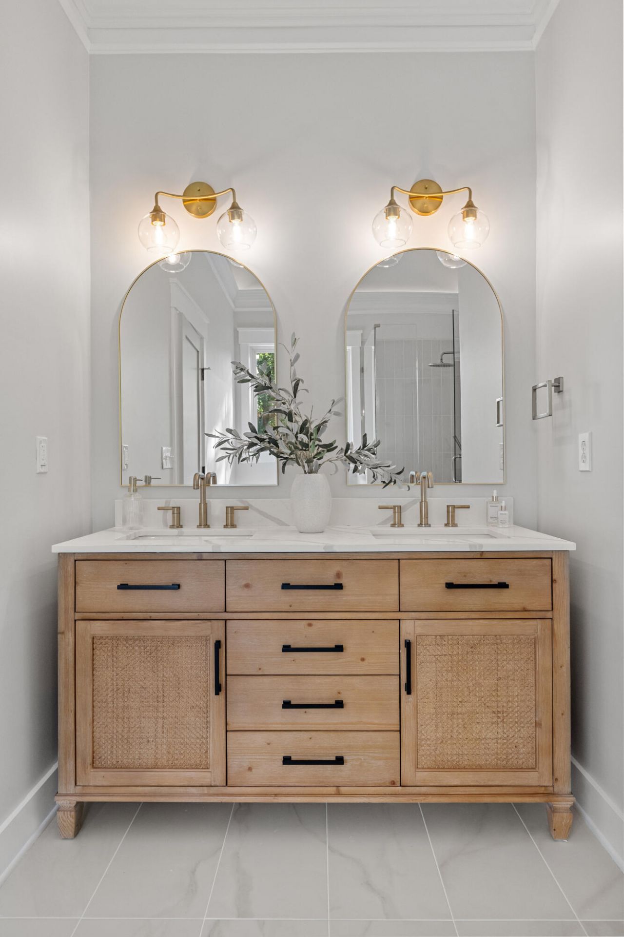 1063 Barfield Street Photo 19