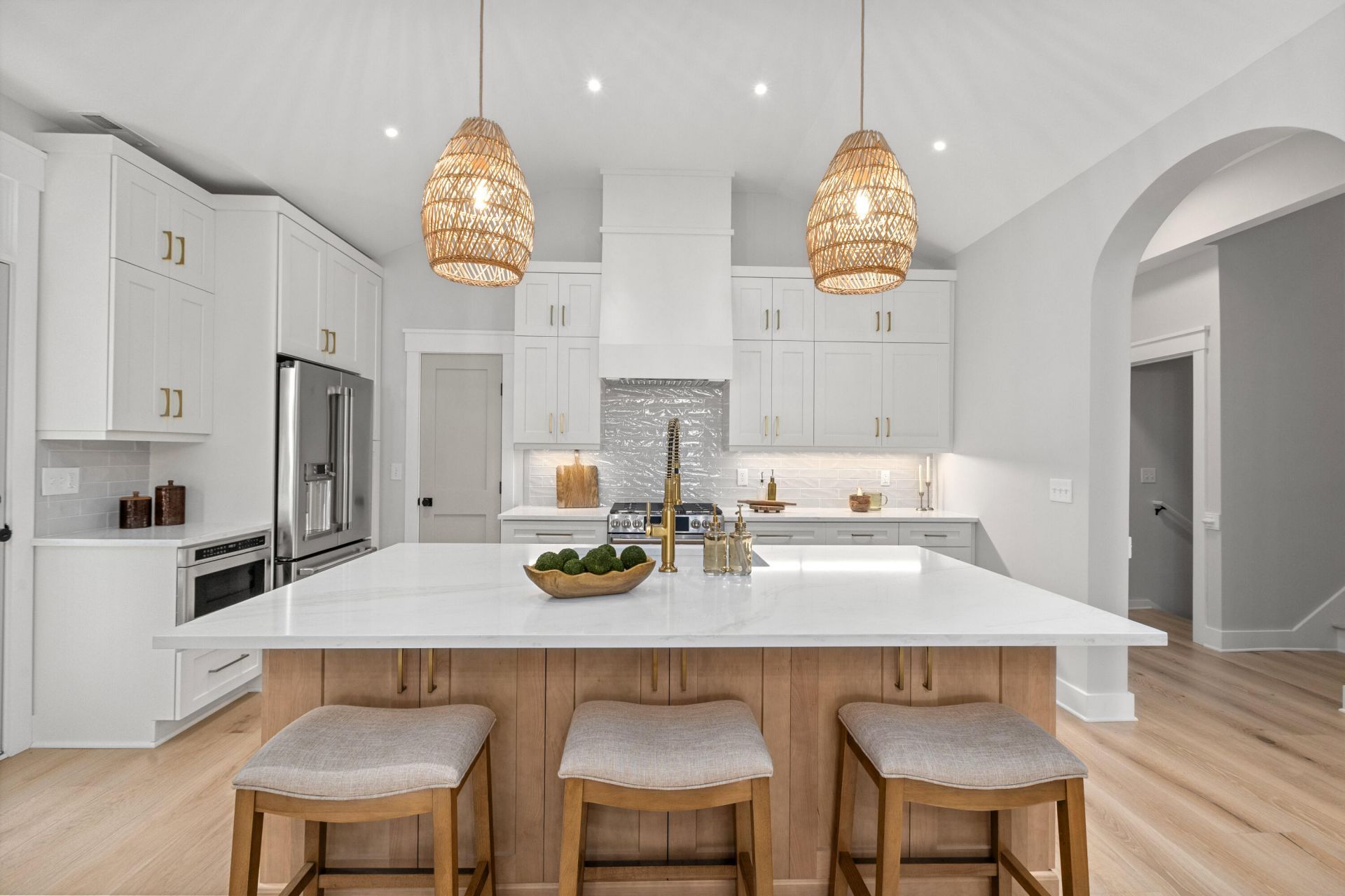 1063 Barfield Street Photo 6